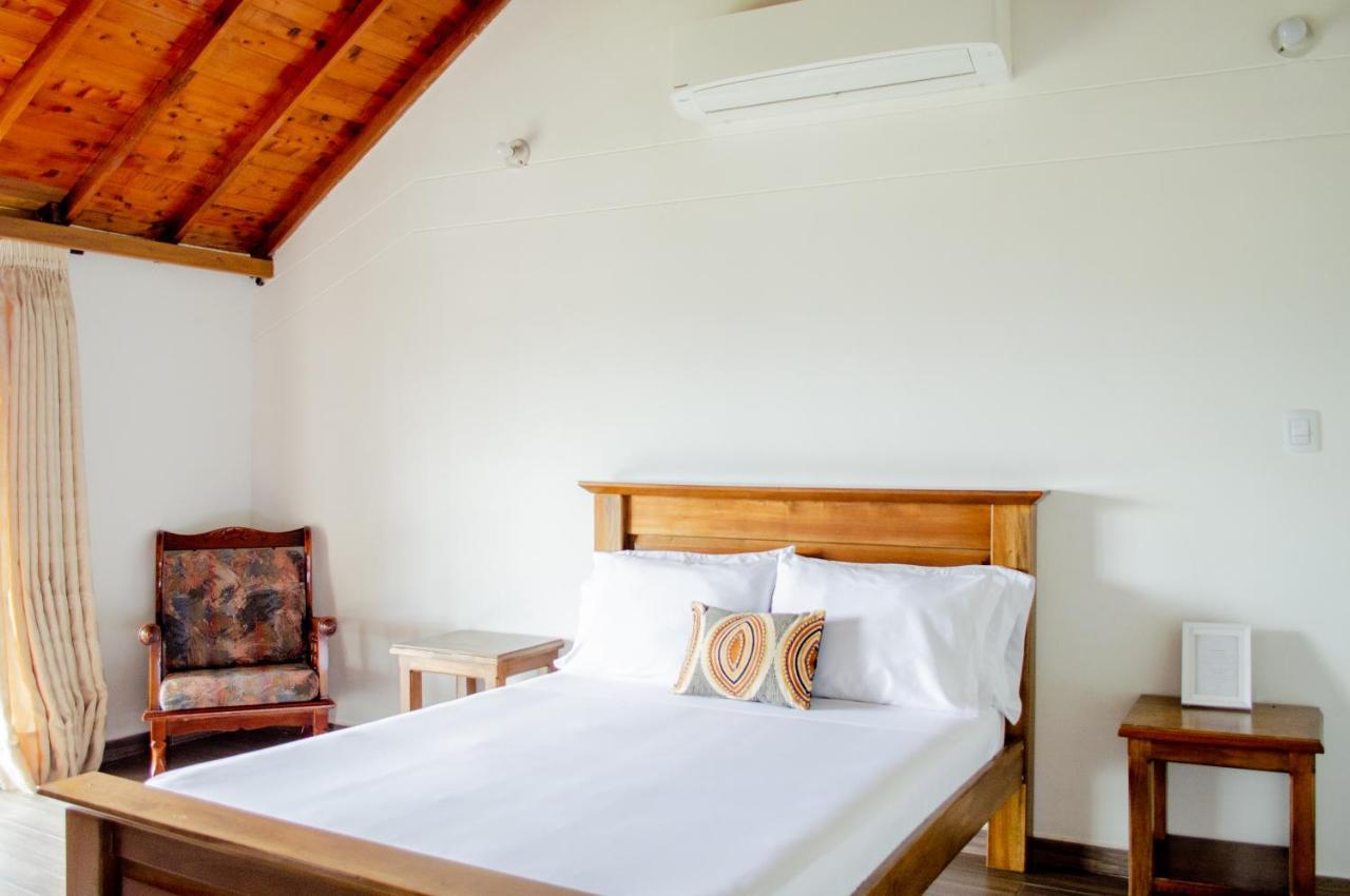 Hotel Santa Isabel San Felipe ภายนอก รูปภาพ