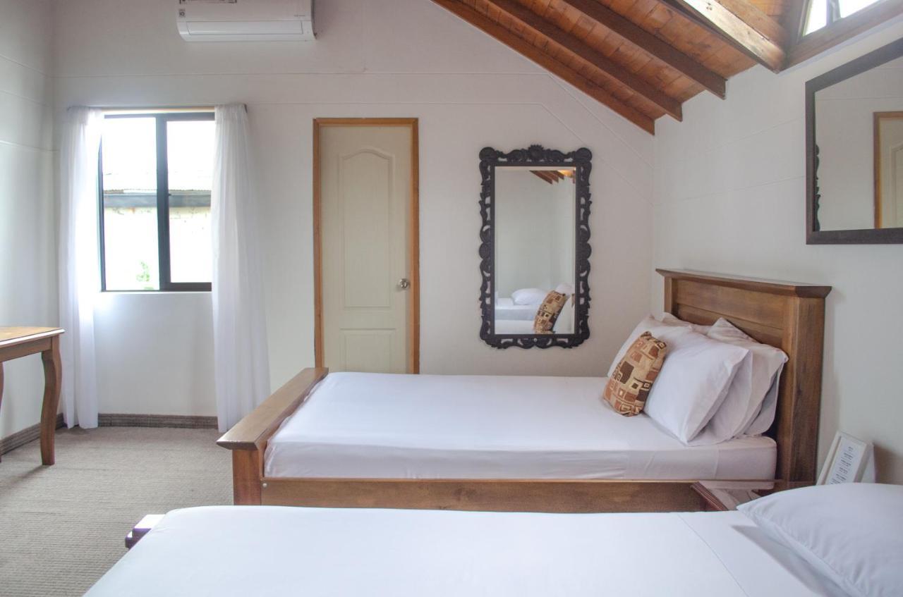 Hotel Santa Isabel San Felipe ภายนอก รูปภาพ
